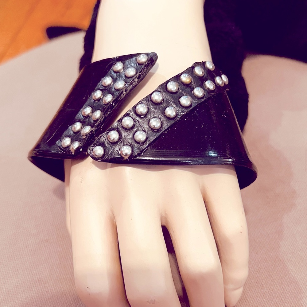 Handmade vinyl record cuff/Bracelet